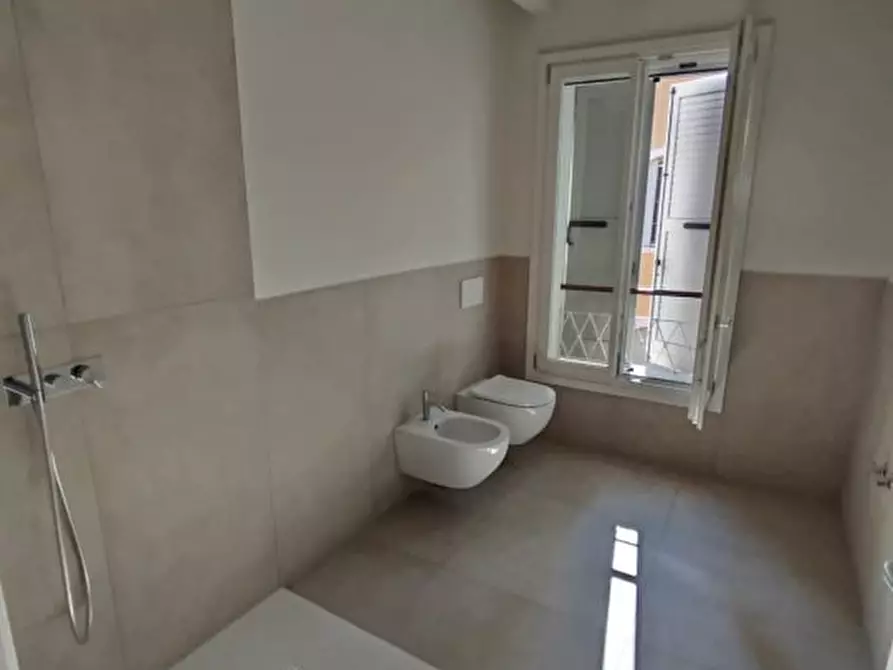 Immagine 5 di Appartamento in vendita  a Carpi