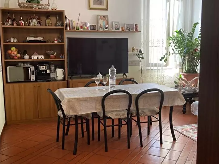 Immagine 2 di Appartamento in vendita  a Carpi