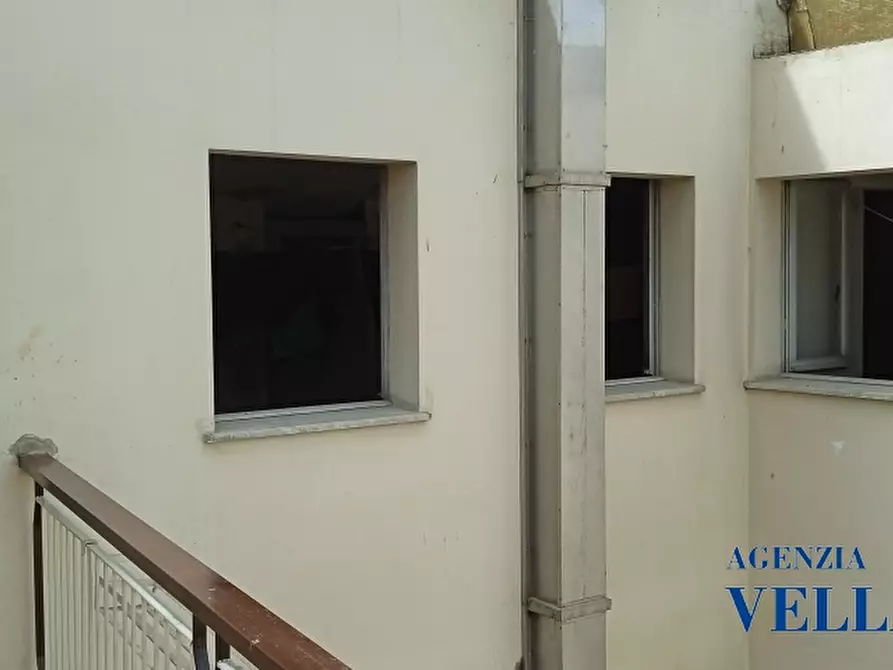 Immagine 10 di Appartamento in vendita  a Carpi