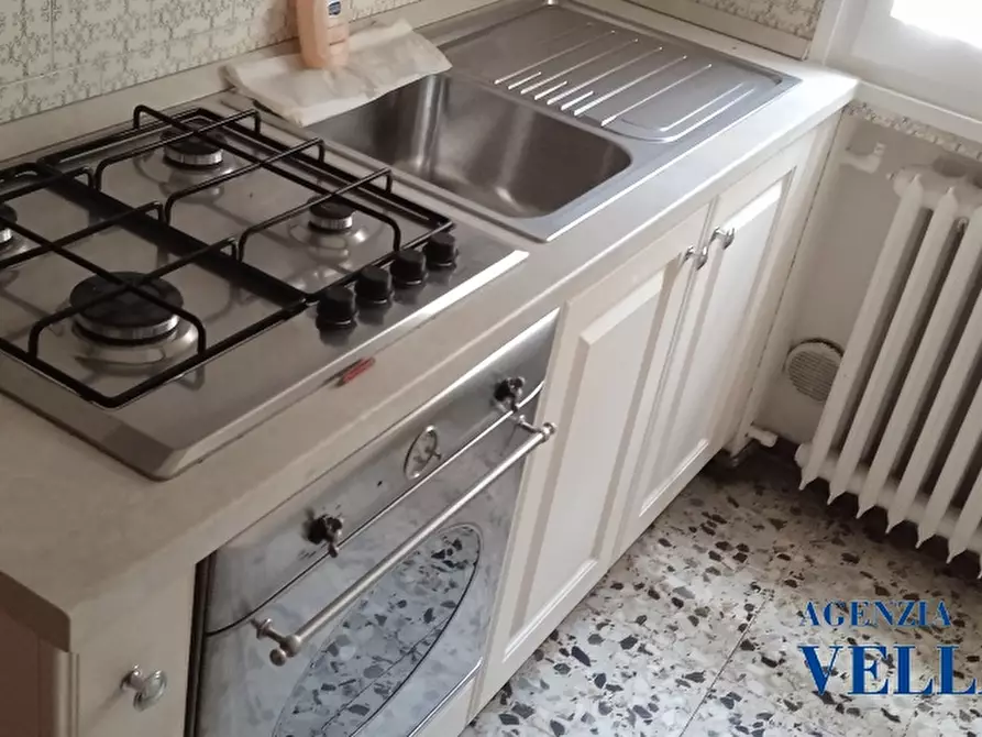 Immagine 2 di Appartamento in vendita  a Carpi