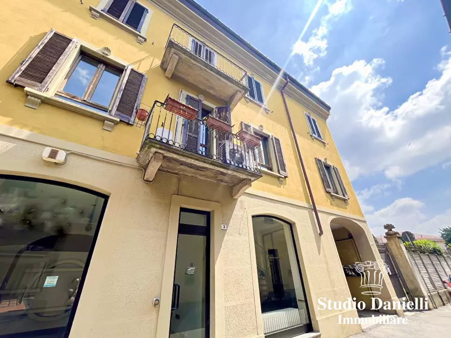 Immagine 3 di Appartamento in vendita  5 a Carate Brianza