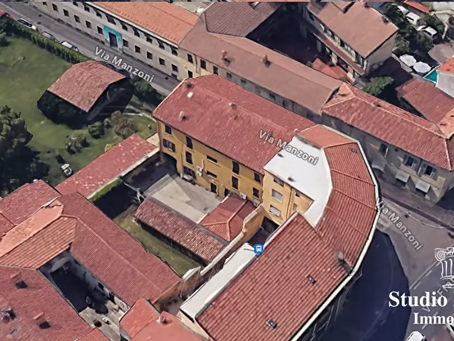 Immagine 5 di Appartamento in vendita  5 a Carate Brianza