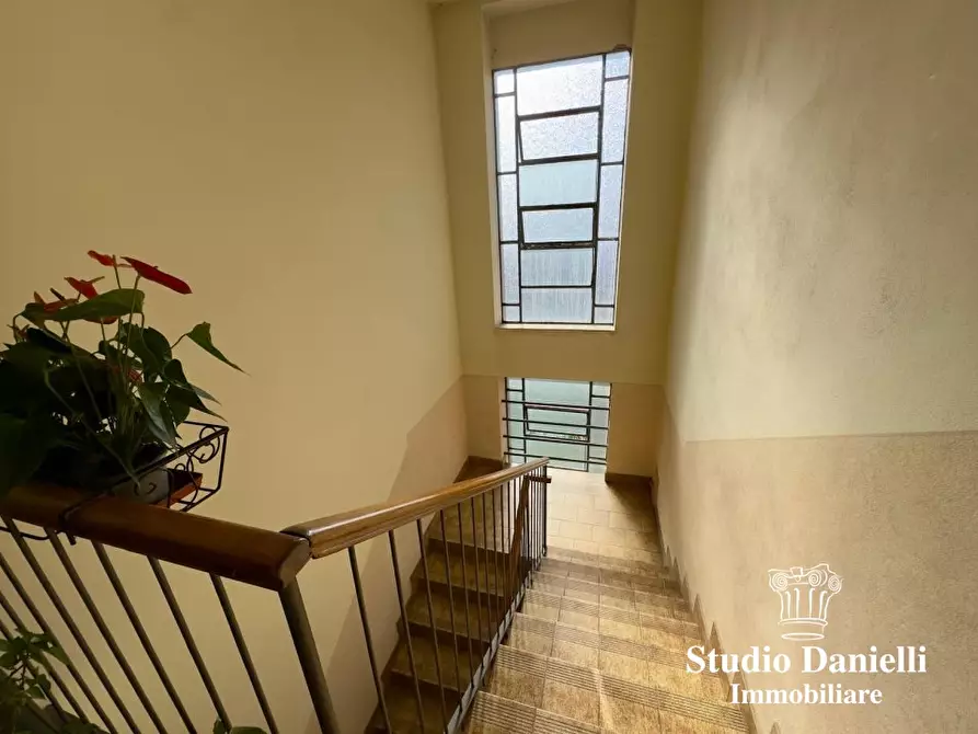 Immagine 5 di Appartamento in vendita  13A a Carate Brianza