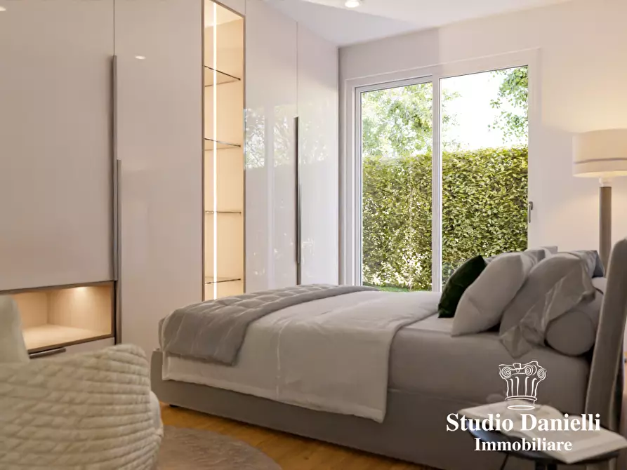 Immagine 6 di Appartamento in vendita  a Carate Brianza