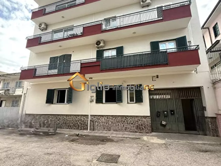 Immagine 1 di Appartamento in vendita  a Casoria