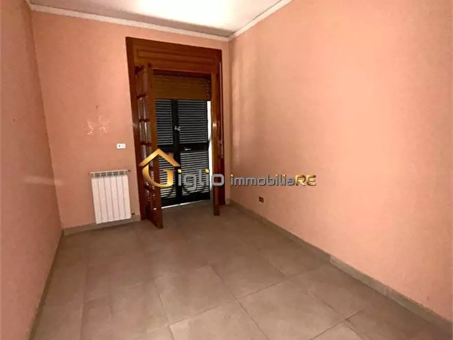 Immagine 10 di Appartamento in vendita  a Casoria