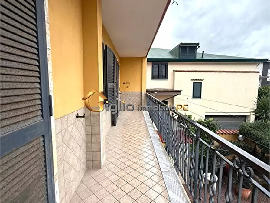 Immagine 9 di Appartamento in vendita  a Casoria