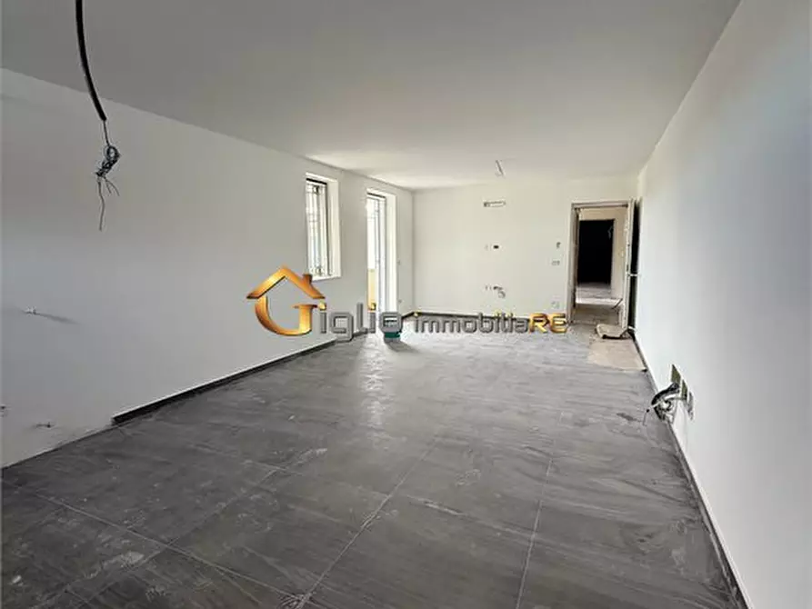 Immagine 2 di Appartamento in vendita  a Cardito