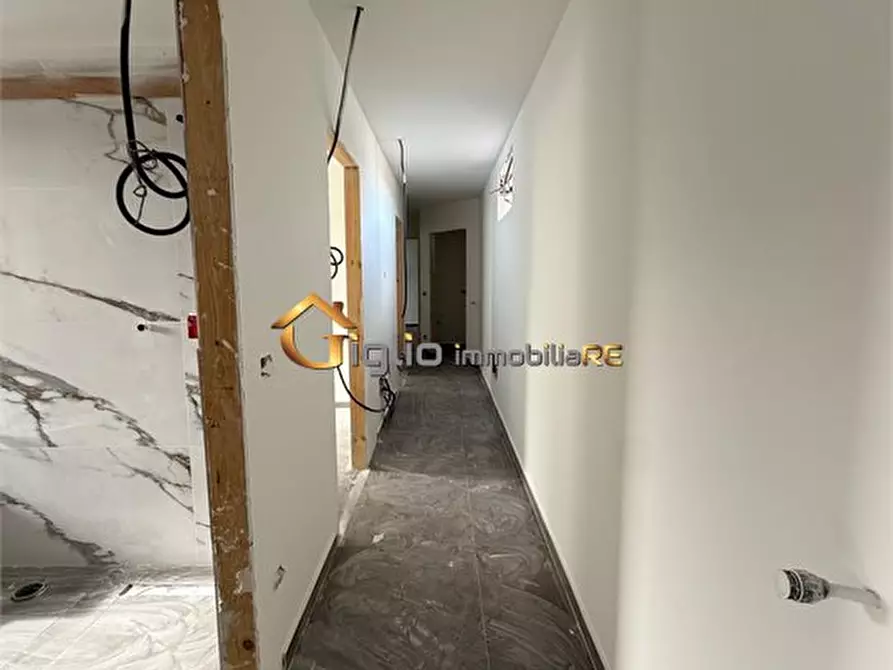 Immagine 10 di Appartamento in vendita  a Cardito