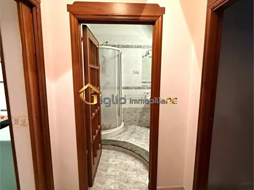 Immagine 4 di Appartamento in vendita  a Casoria