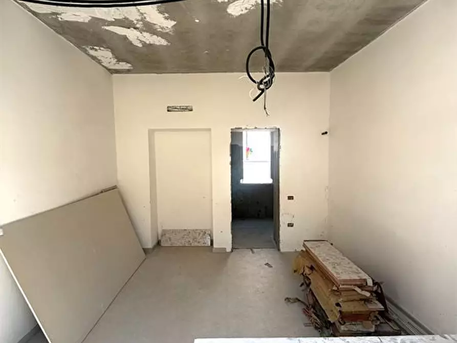 Immagine 10 di Appartamento in vendita  a Acerra