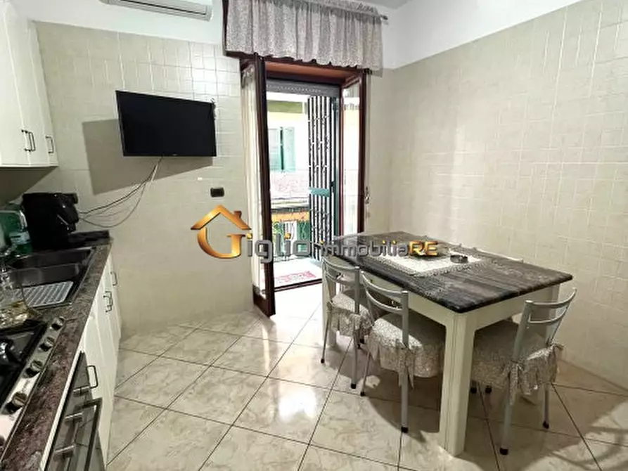 Immagine 2 di Appartamento in vendita  a Afragola