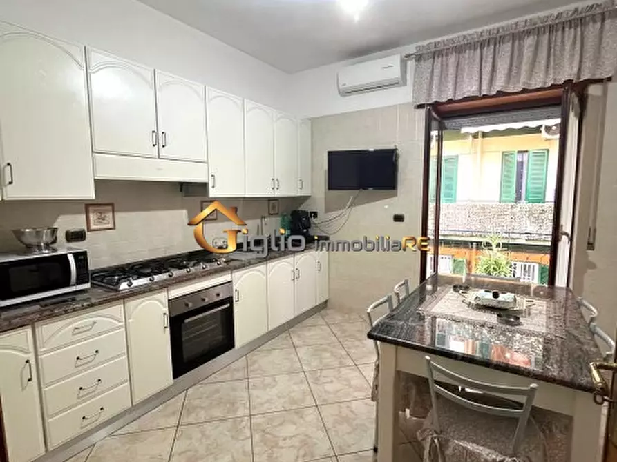 Immagine 3 di Appartamento in vendita  a Afragola