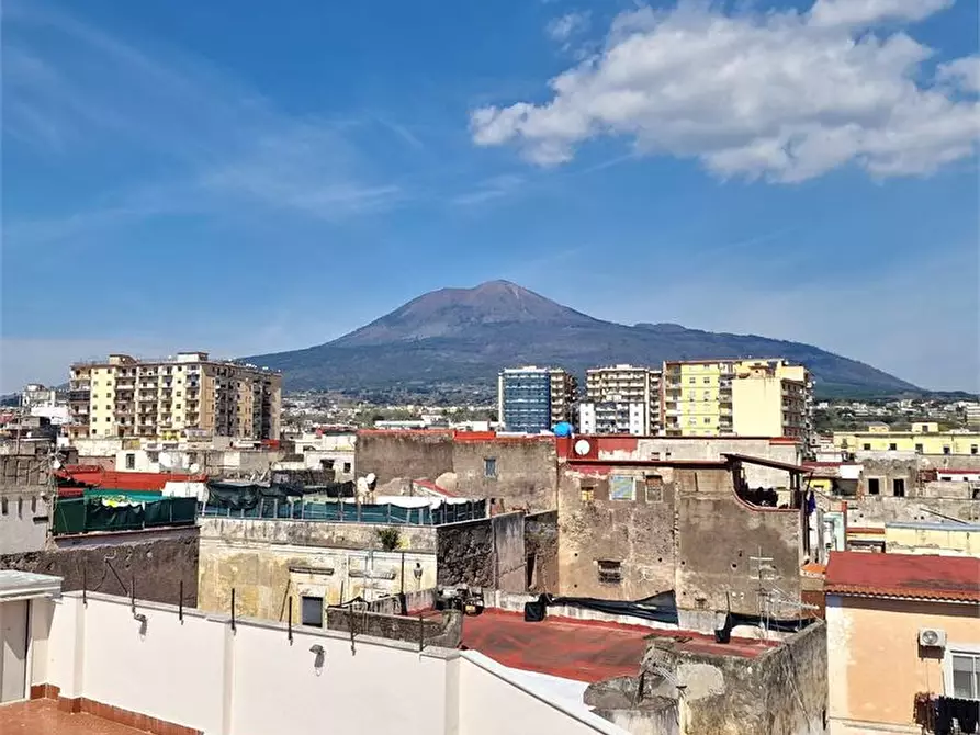 Immagine 4 di Appartamento in vendita  a Torre Annunziata