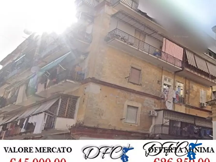 appartamento in vendita a Napoli in zona Mercato