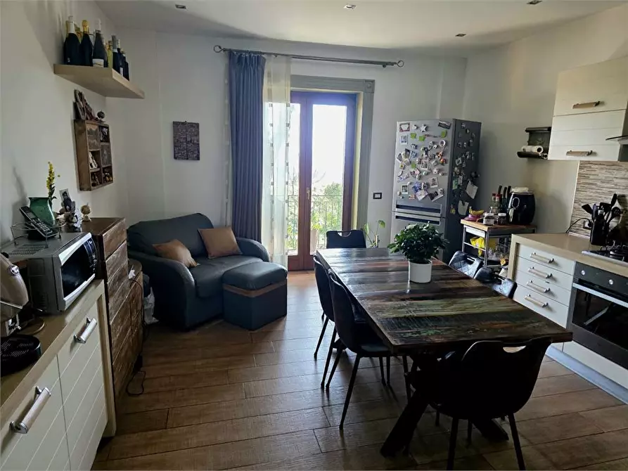 Immagine 7 di Appartamento in vendita  52 a Napoli