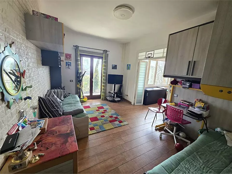 Immagine 10 di Appartamento in vendita  52 a Napoli