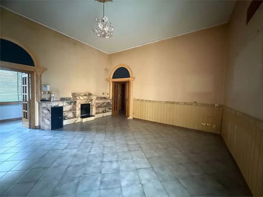 Immagine 9 di Appartamento in vendita  a Acerra