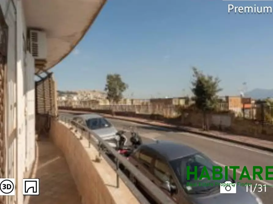 Immagine 3 di Appartamento in vendita  a Napoli