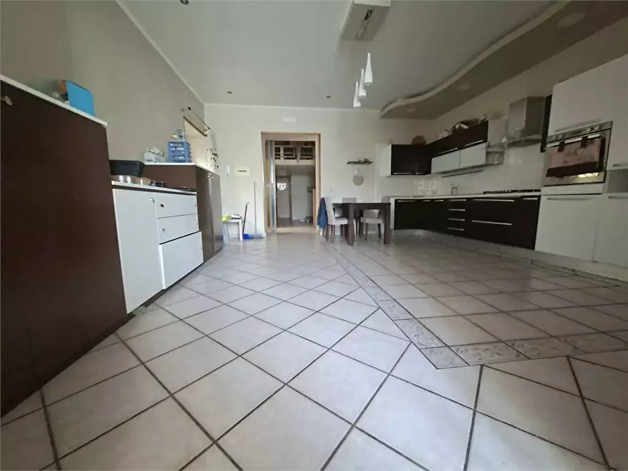 Immagine 1 di Appartamento in vendita  a Torre Annunziata