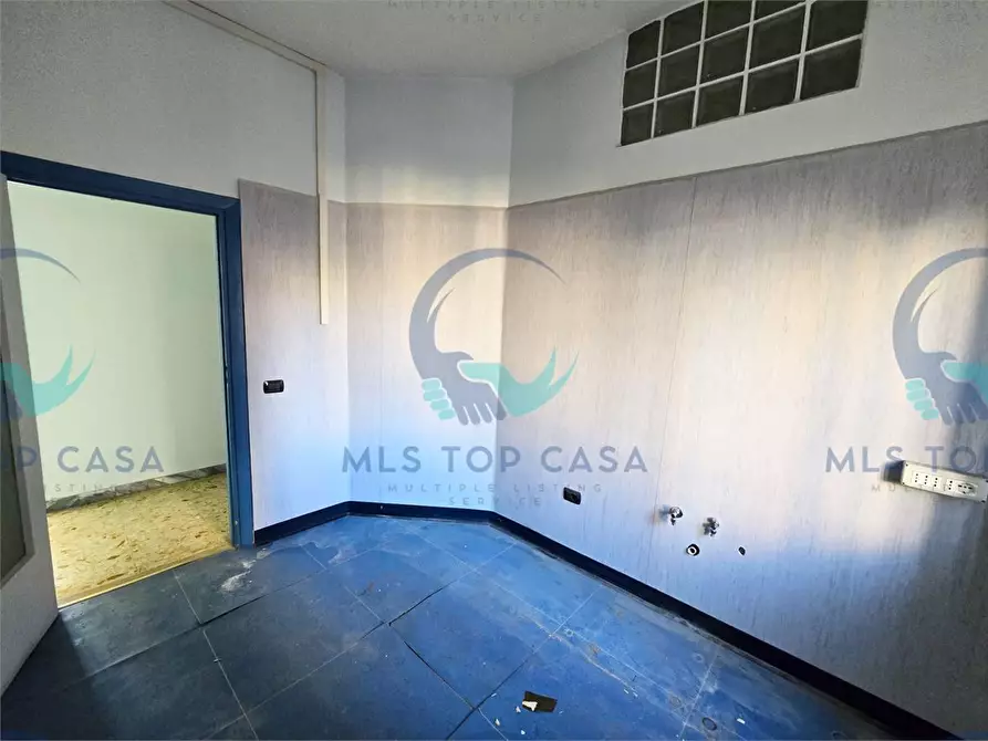 Immagine 10 di Appartamento in vendita  58/a a Napoli