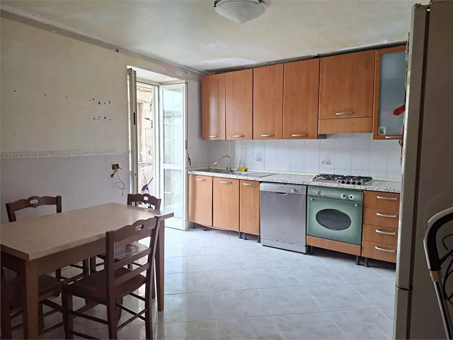 Immagine 5 di Appartamento in vendita  a Torre Annunziata