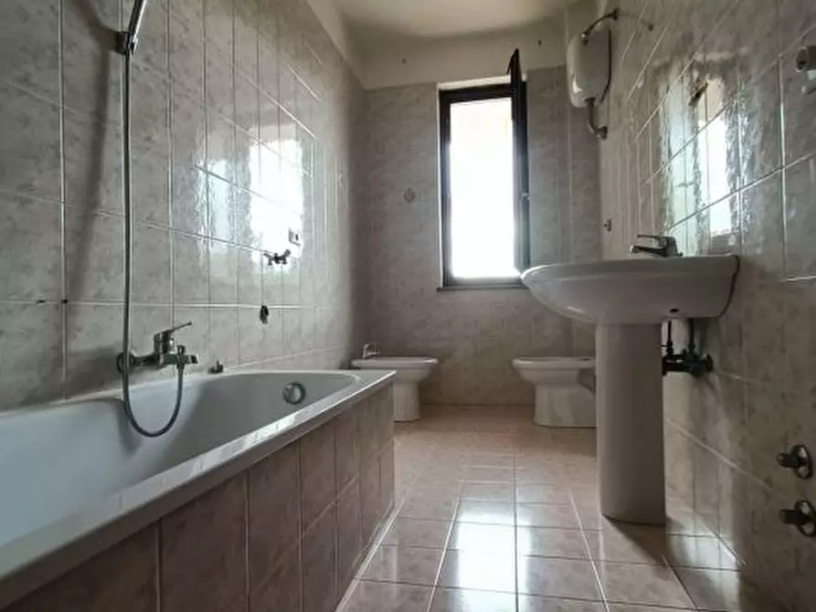 Immagine 8 di Appartamento in vendita  a Grazzanise