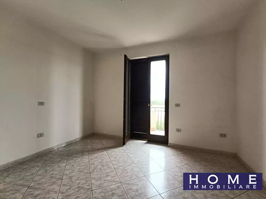 Immagine 5 di Appartamento in vendita  a Grazzanise