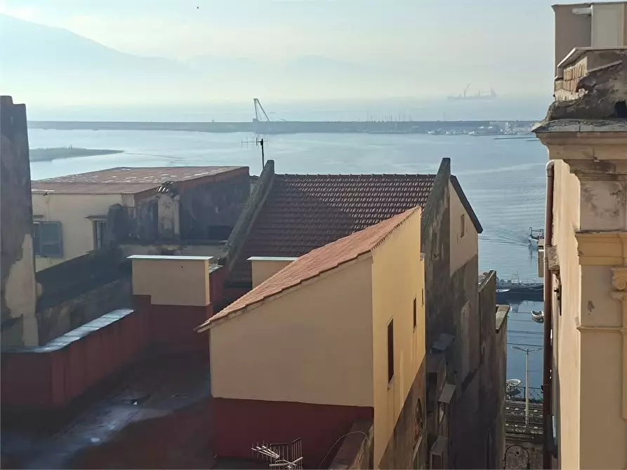 Immagine 3 di Appartamento in vendita  a Torre Annunziata