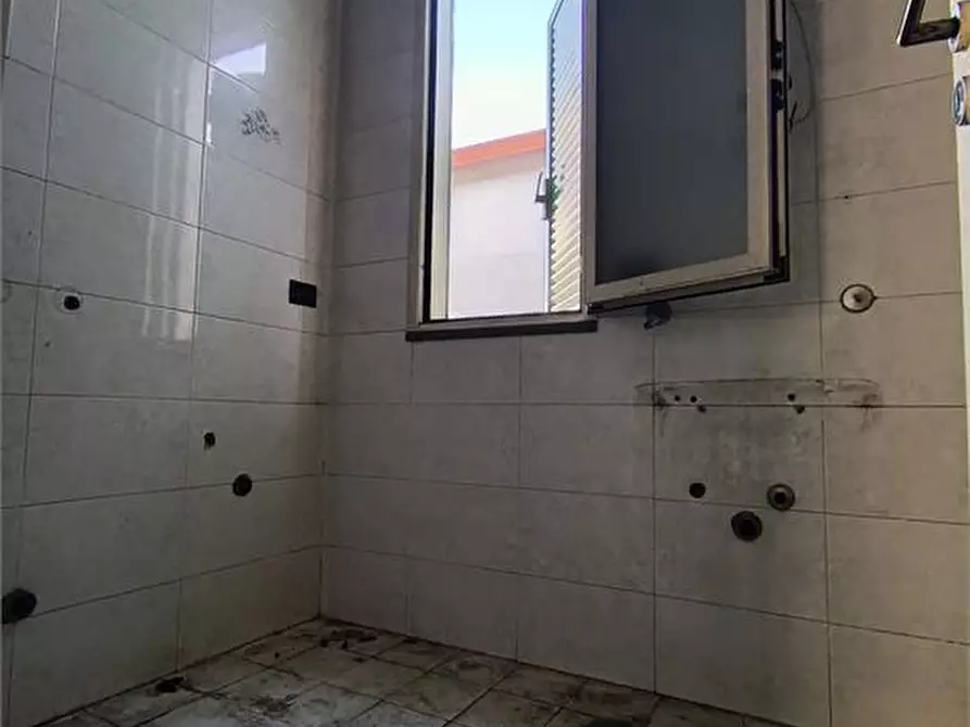 Immagine 10 di Appartamento in vendita  a Caivano