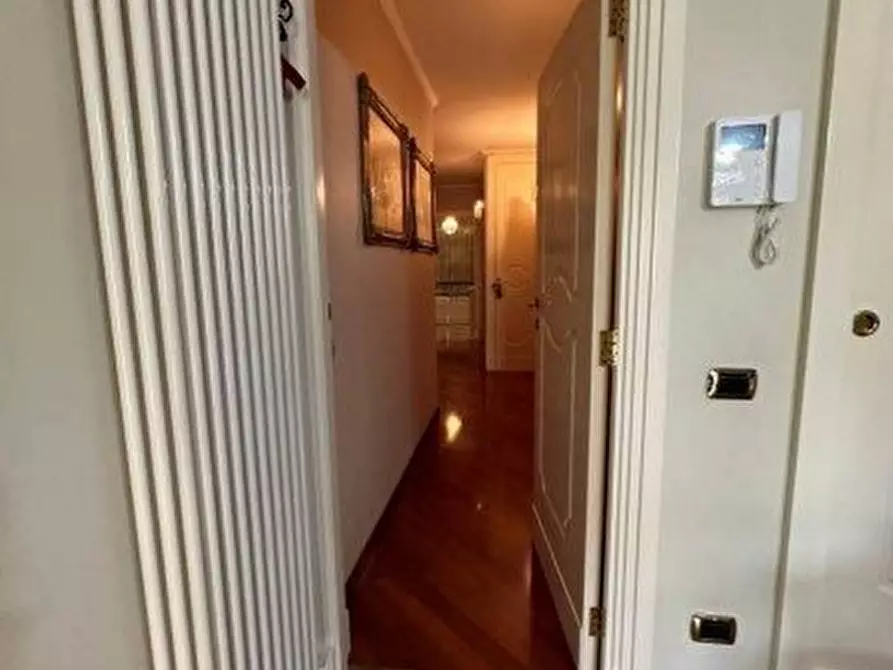 Immagine 8 di Appartamento in vendita  a Afragola