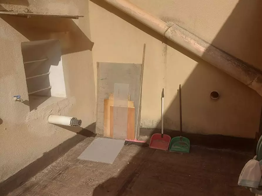 Immagine 3 di Appartamento in vendita  a Napoli