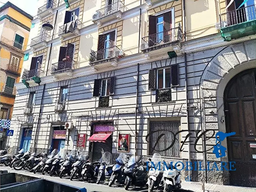 Immagine 1 di Appartamento in vendita  a Napoli