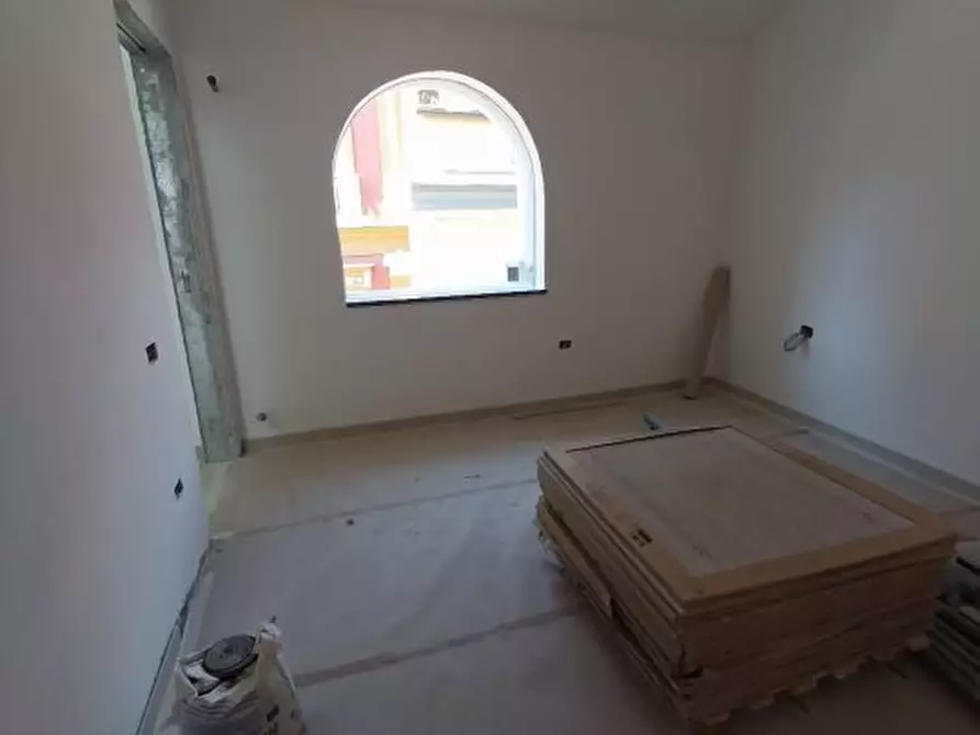 Immagine 2 di Appartamento in vendita  a Acerra