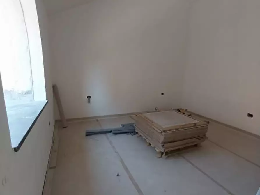 Immagine 3 di Appartamento in vendita  a Acerra