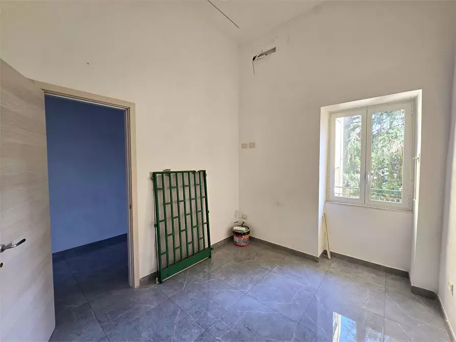 Immagine 5 di Appartamento in vendita  a Napoli