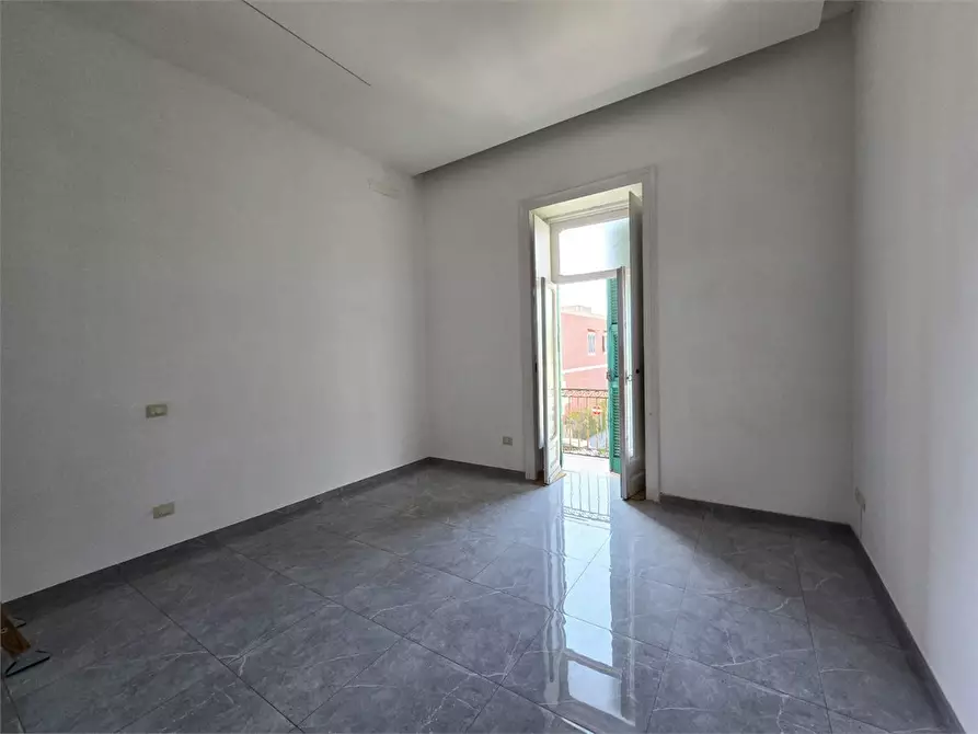 Immagine 8 di Appartamento in vendita  a Napoli