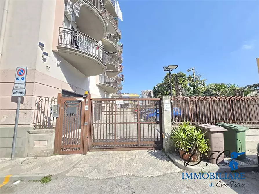 Immagine 1 di Appartamento in vendita  a Casoria