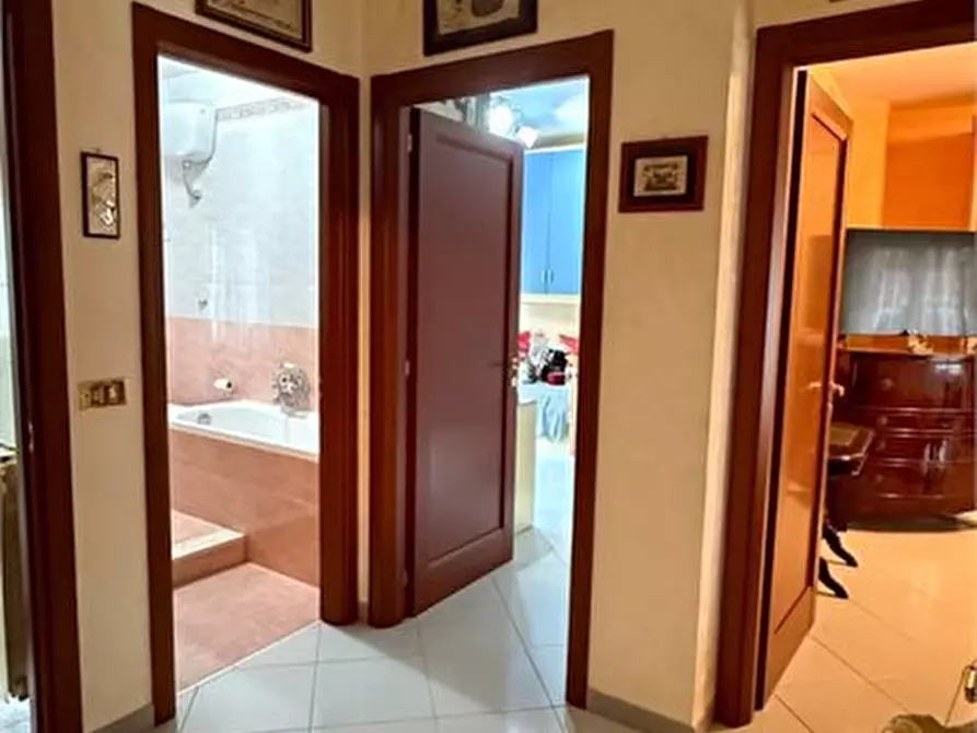 Immagine 6 di Appartamento in vendita  a Crispano