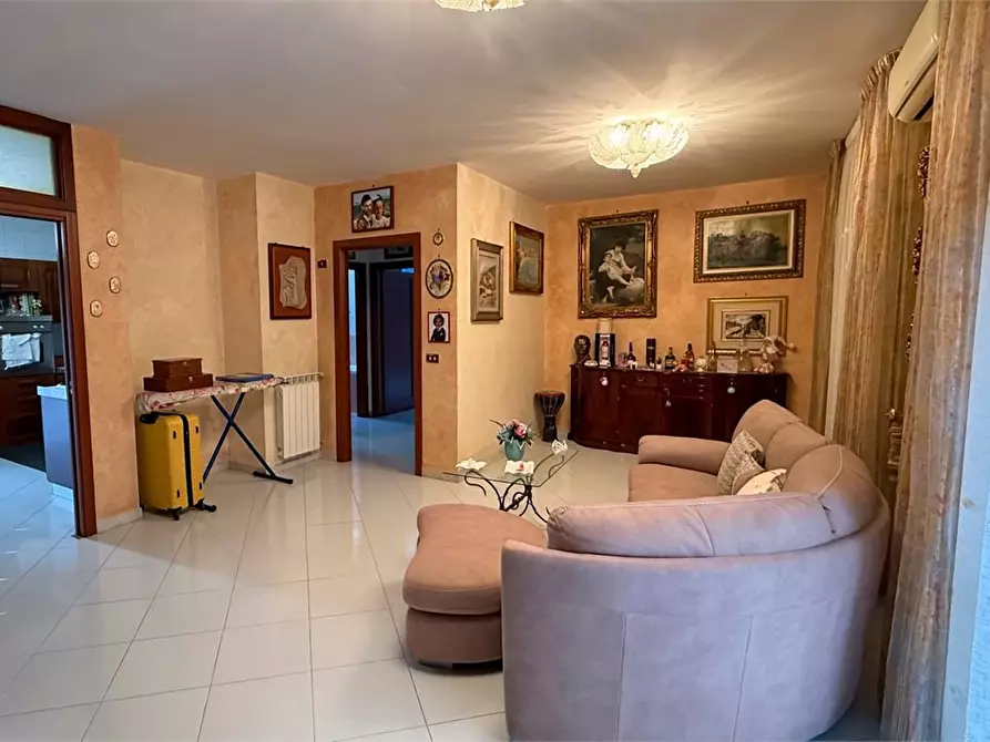 Immagine 3 di Appartamento in vendita  a Crispano