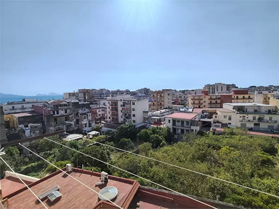 Immagine 7 di Appartamento in vendita  a Torre Annunziata