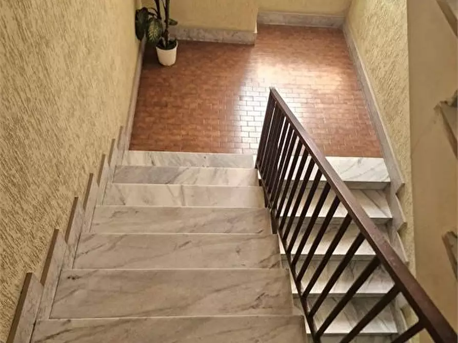 Immagine 10 di Appartamento in vendita  a Torre Annunziata