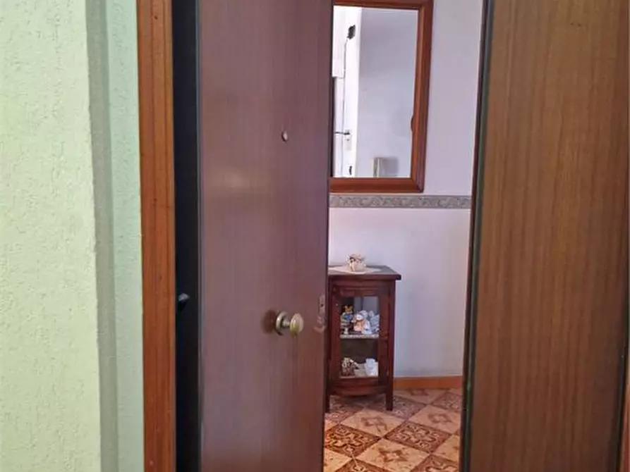 Immagine 8 di Appartamento in vendita  a Torre Annunziata