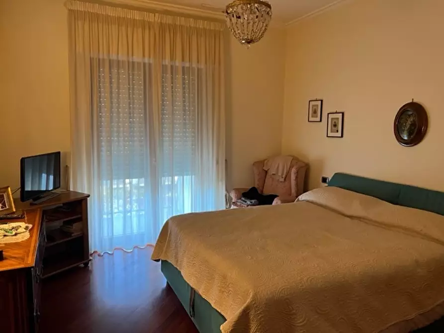 Immagine 9 di Appartamento in vendita  a Napoli