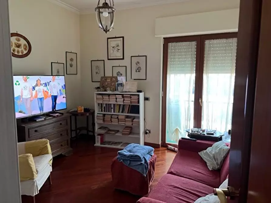 Immagine 10 di Appartamento in vendita  a Napoli