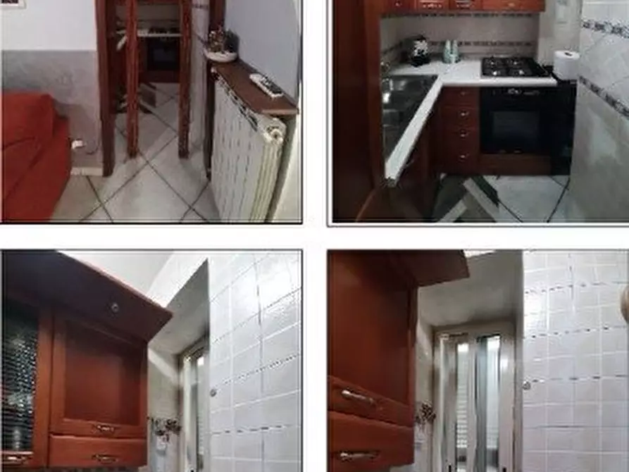 Immagine 10 di Appartamento in vendita  a Napoli