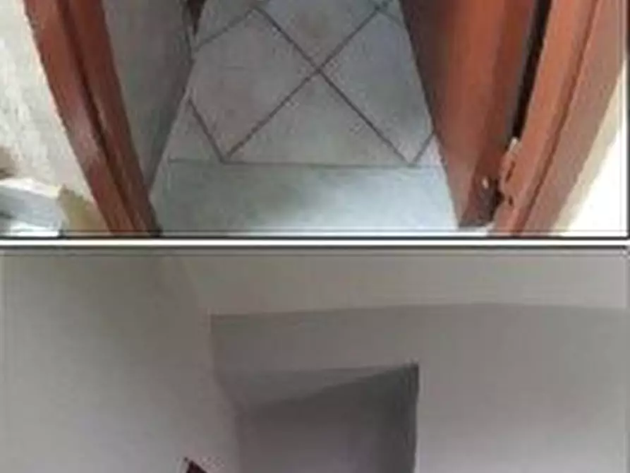 Immagine 4 di Appartamento in vendita  a Napoli