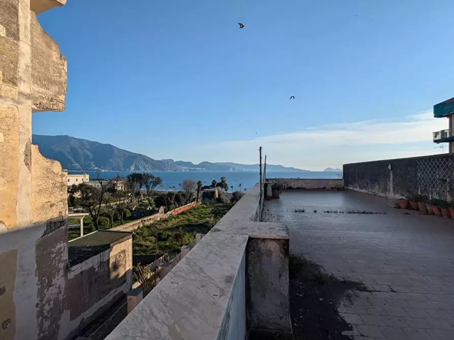 Immagine 7 di Appartamento in vendita  a Torre Annunziata
