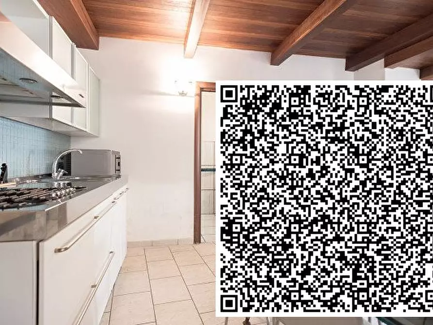 Immagine 5 di Appartamento in vendita  a Napoli