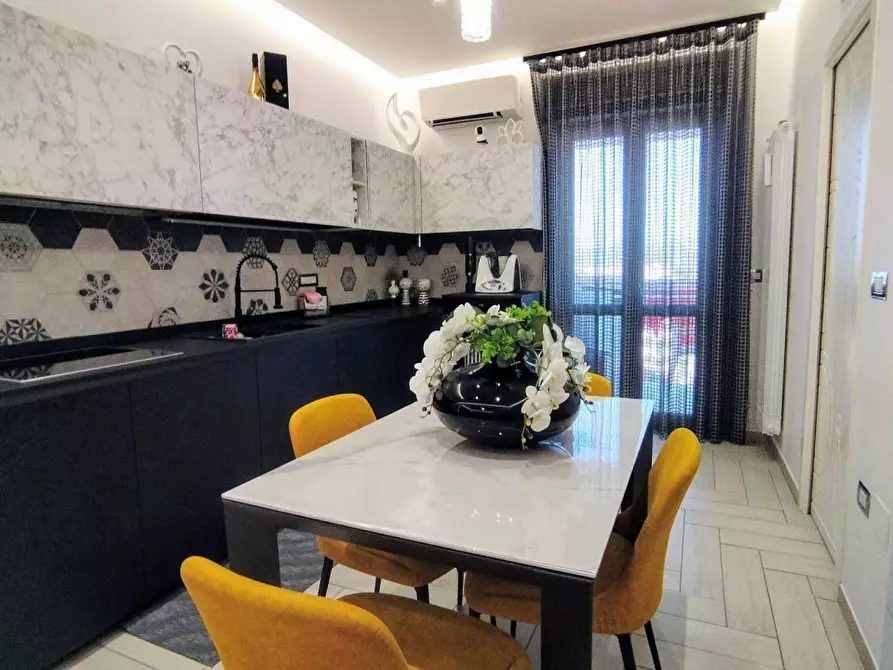 Immagine 5 di Appartamento in vendita  20 a Casalnuovo Di Napoli